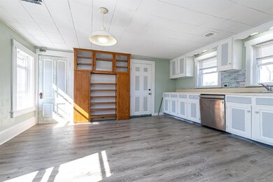 477 Nashua St, Milford, NH 03055 - photo 5