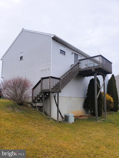 6 Tulpehocken Ct, Womelsdorf, PA 19567 - photo 4