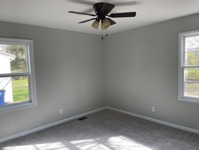 304 Rolling Rd, Shelbyville, TN 37160 - photo 7