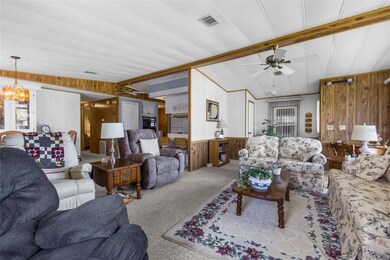 35052 Wagner Way, Zephyrhills, FL 33541 - photo 7