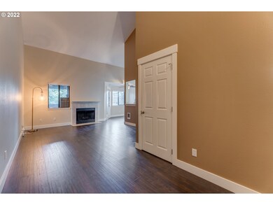 10150 SE Talbert St unit 10150, Clackamas, OR 97015 - photo 4