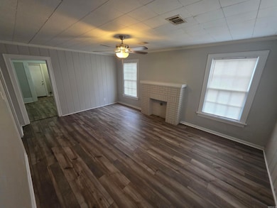 1411 Parker St, North Little Rock, AR 72114 - photo 2