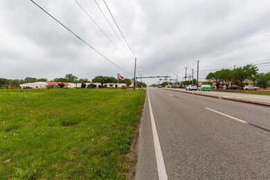 6518 Broadway Fm 518, Pearland, TX 77581 - photo 2