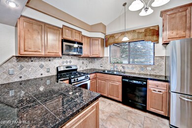 007_Kitchen