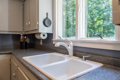 18-Kitchen4