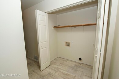 8711 Brookridge Dr, Anchorage, AK 99504 - photo 5