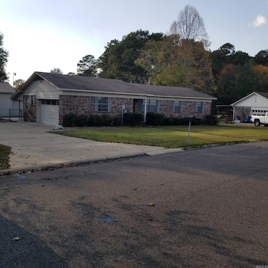 1216 Grayson Cir, Malvern, AR 72104 - photo 3