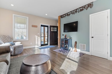 7 Gena Ave, Derry, NH 03038 - photo 7