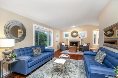 210 8th Ave S, Edmonds, WA 98020 - photo 2