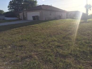 2748 NE 5th Ave, Cape Coral, FL 33909 - photo 2