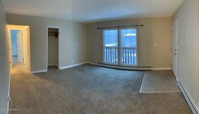 Entry & Living Room - Unit 4