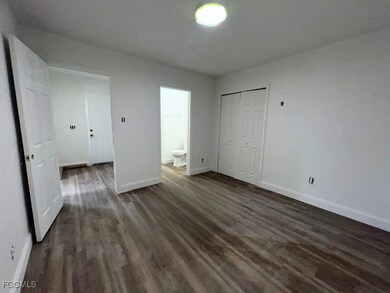 unlisted-address, Fort Myers, FL 33916 - photo 7