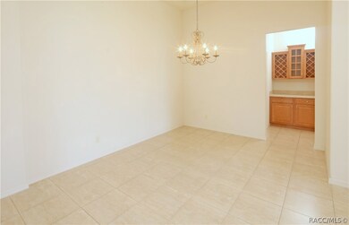 Dining Room - Butler's Pantry