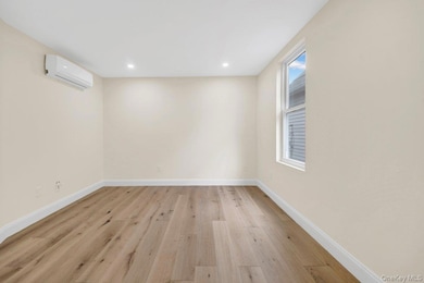 61 Edgewood Ave, Yonkers, NY 10704 - photo 7