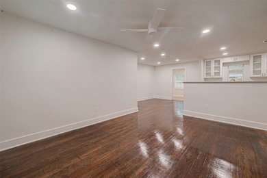 5703 Belmark St, Houston, TX 77033 - photo 3