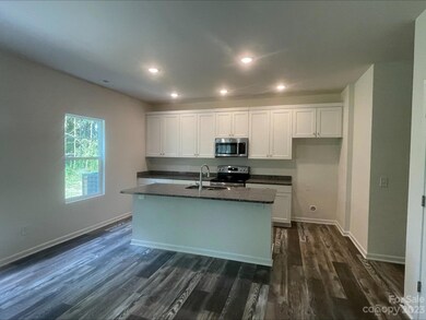 3517 Cambridge Place unit 12, Statesville, NC 28625 - photo 3