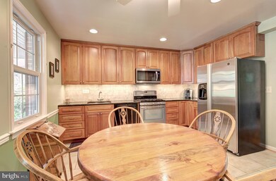 5109 Portsmouth Rd, Fairfax, VA 22032 - photo 6