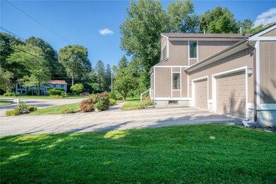 59 Roger Williams Dr, Johnston, RI 02919 - photo 2