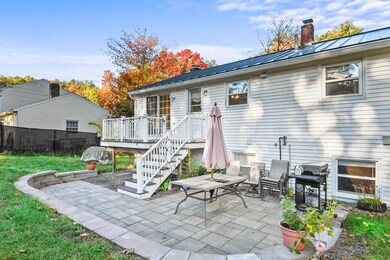 24 Glen Dr, Nashua, NH 03062 - photo 5