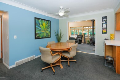 7722 Primrose-107