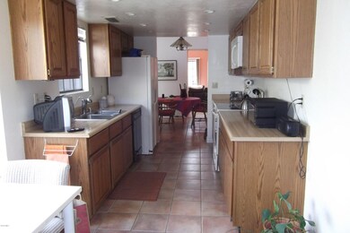 Kitchen - Vinedo
