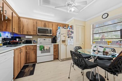 Colony Point Condominiums unit 311, Pembroke Pines, FL 33026 - photo 2