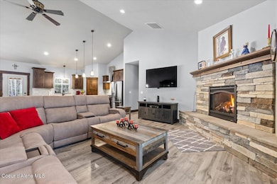 12-Living Room