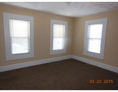 12 Olive St, Springfield, MA 01109 - photo 5