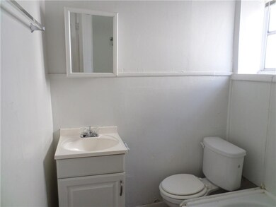 502 N Wentz St, Guthrie, OK 73044 - photo 2