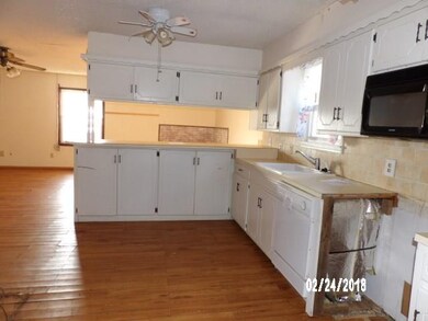 1938 N Park Ave, Shawnee, OK 74804 - photo 4