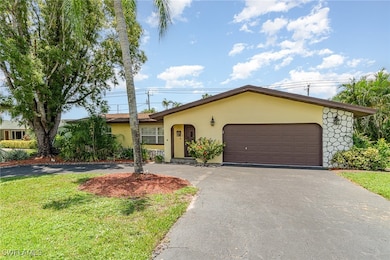 2324 Jasper Ave, Fort Myers, FL 33907 - photo 3