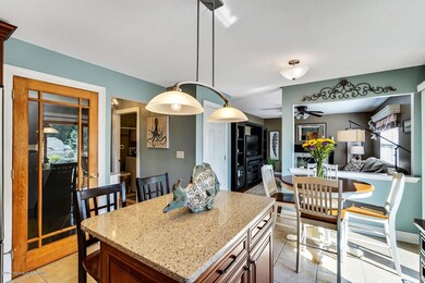 4 Andrew St Howell NJ 07731-large-019-19