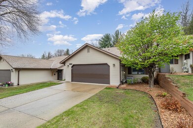 1698 Cobblestone Ct, Red Wing, MN 55066 - photo 2