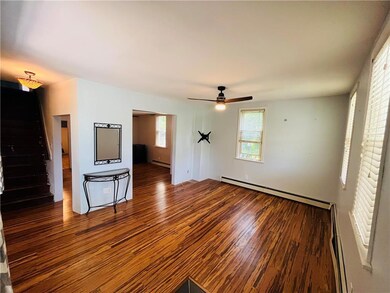 Entry Way/Living Room