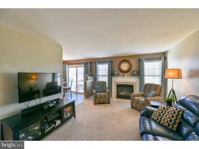 2406 Carriage Ln, Royersford, PA 19468 - photo 6