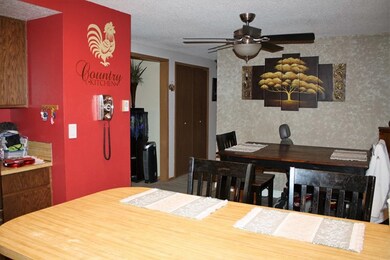 12 S 800 W, Blackfoot, ID 83221 - photo 4