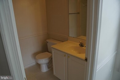 699 Winding Stream Way unit 204, Odenton, MD 21113 - photo 3