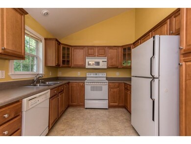 2217 Foxfire Ln, Burlington, NC 27217 - photo 6