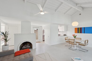 8-web-or-mls-W Miramonte Cir C-008