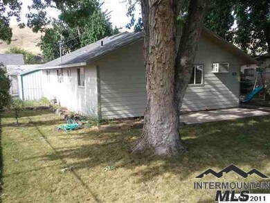 709 2nd St, Asotin, WA 99402 - photo 2