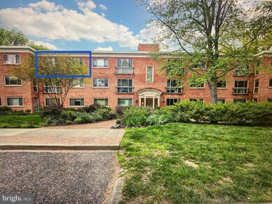 2711 Ordway St NW unit 302, Washington, DC 20008 - photo 3