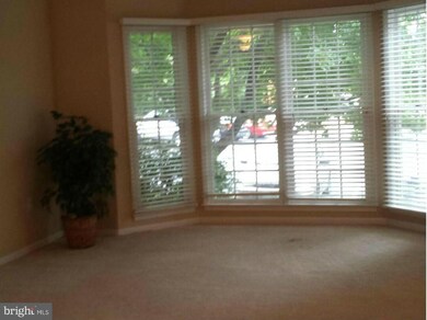 21813 Stonington Square, Sterling, VA 20164 - photo 5