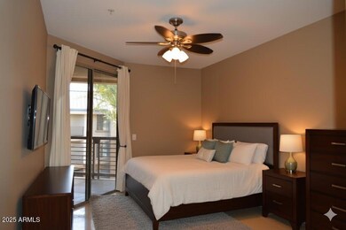 Biltmore Square Apartments unit 416, Phoenix, AZ 85016 - photo 3