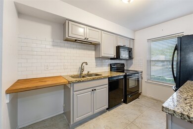 There is plenty of counter space for storing your
