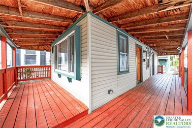 521 N Lumber St, Allentown, PA 18102 - photo 3