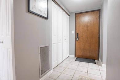 1920 S 1st St unit 409, Minneapolis, MN 55454 - photo 2