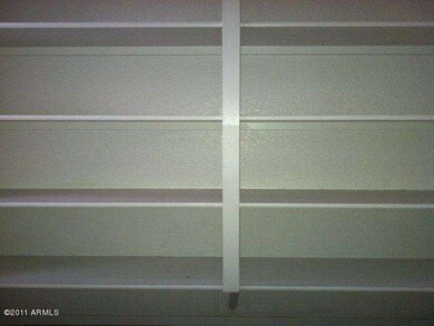 Walk-In-Pantry