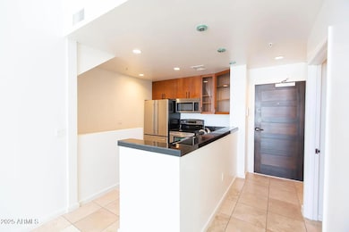 215 E Mckinley St unit 408, Phoenix, AZ 85004 - photo 7