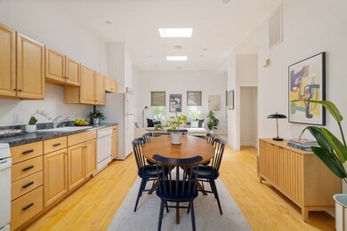 14 Max Ave unit 2, Cambridge, MA 02141 - photo 3