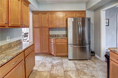 3300 Euclid Heights Blvd, Cleveland, OH 44118 - photo 7